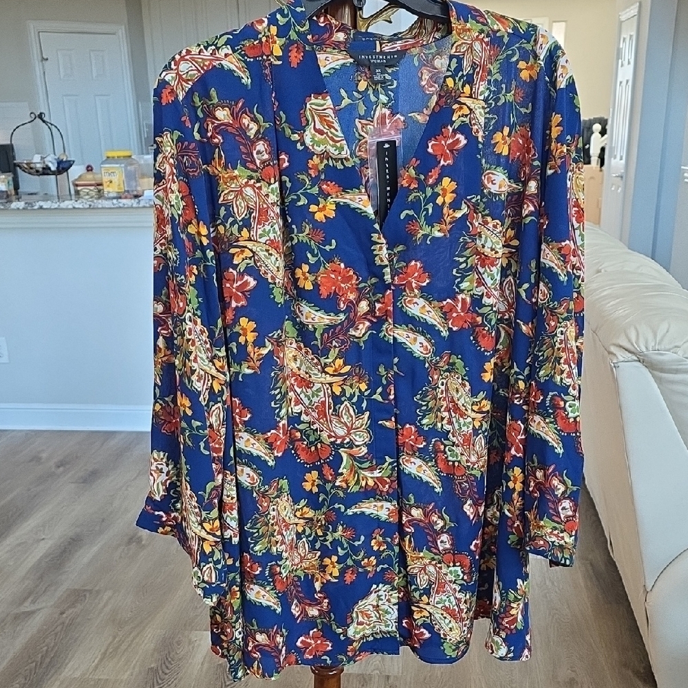 Investments Blue Floral Paisley  Plus Size Blouse